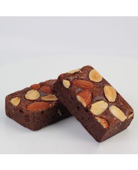 American Brownie: Chocolate Almond บราวนี่ อัลมอลท์ 